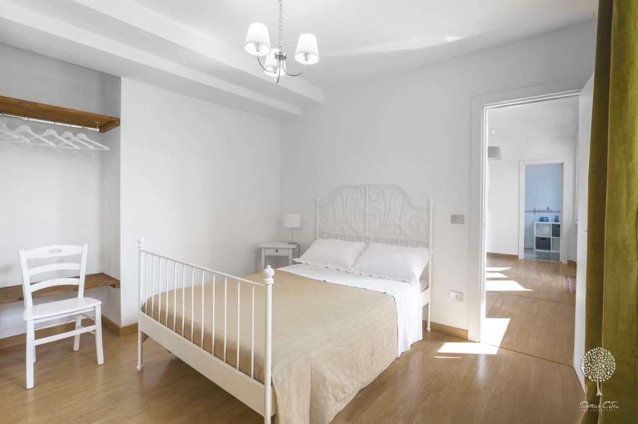 Domus Citri Bed and Breakfast Caserta Exteriör bild