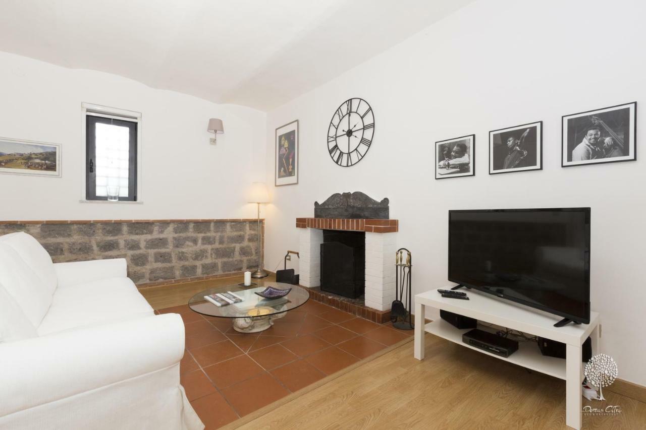 Domus Citri Bed and Breakfast Caserta Exteriör bild